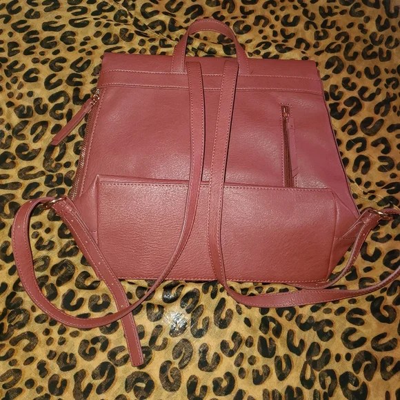 Backpack - Picture 2 of 2